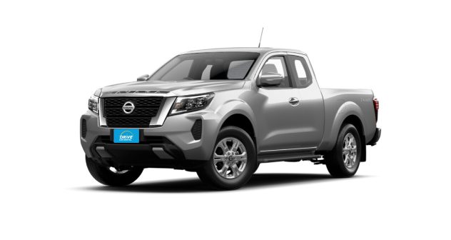 Nissan N.KC Calibre AT or Toyota-Revo C-CAB (Year 2023-2025)