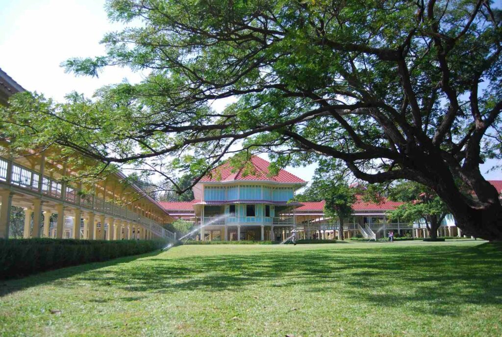 พระราชวังไกลกังวล จังหวัดประจวบคีรีขันธ์