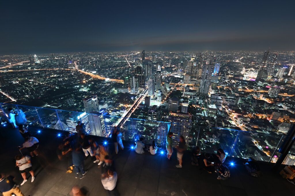 Mahanakhon Skywalk (King Power Mahanakhon)