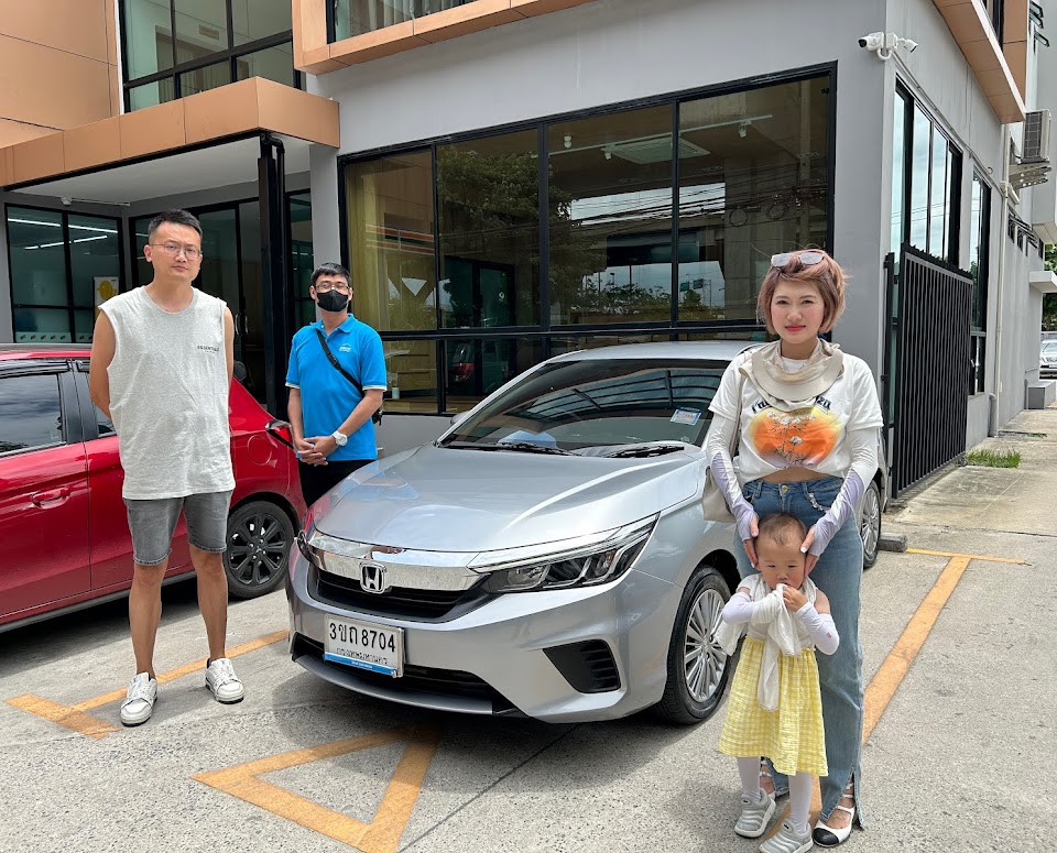 รับรถเช่ากับ-Drive-Car-Rental