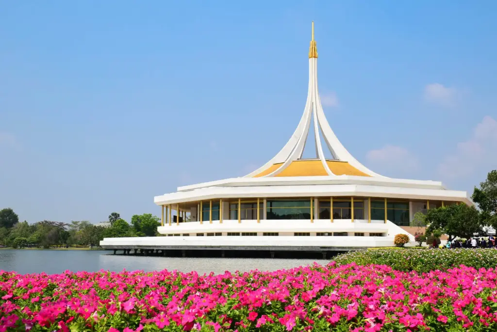 สวนดอกไม้สีชมพู