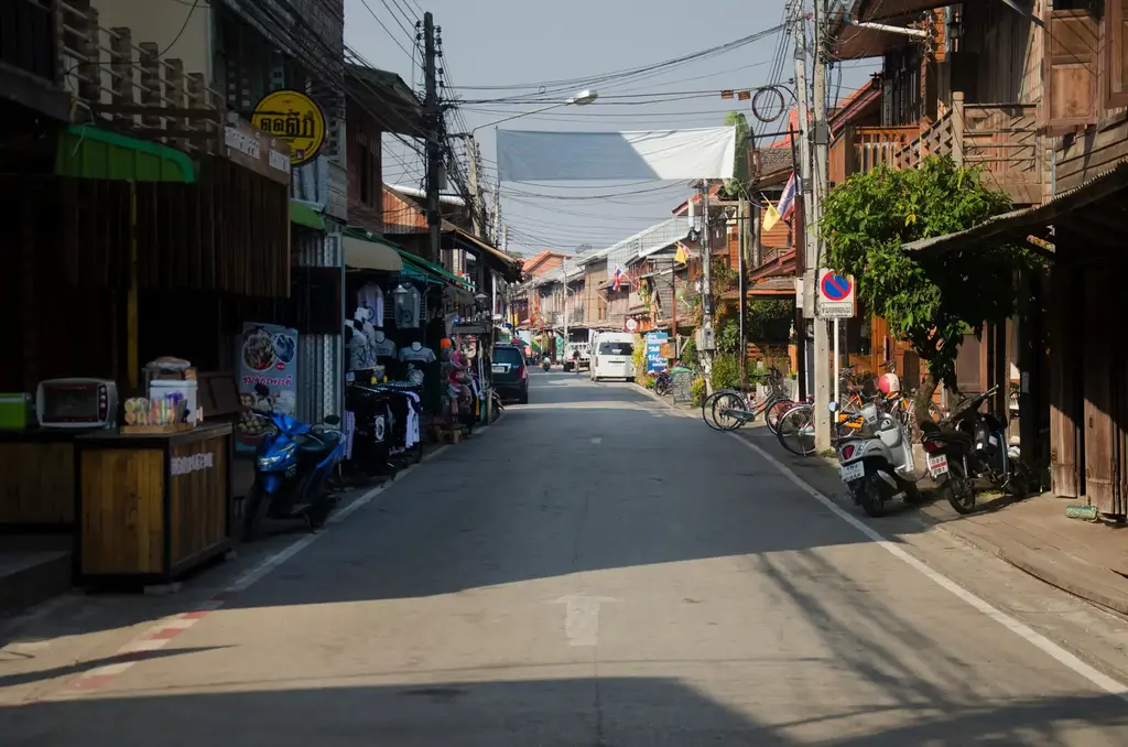 ถนนในหมู่บ้าน