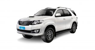 Toyota Fortuner 或类似车型